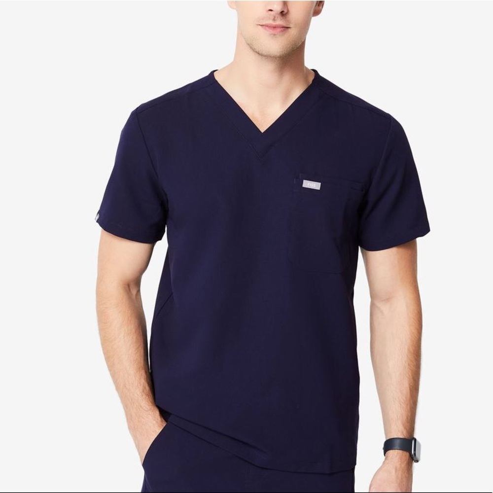 FIGS Men Two Pocket Scrub Top- Navy